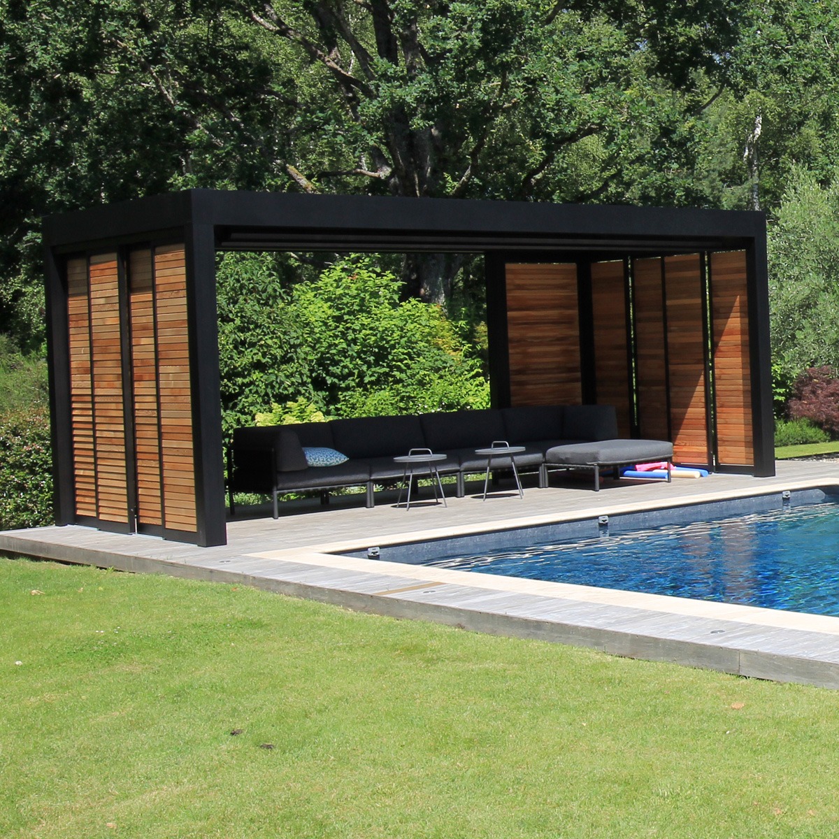 pergola bioclimatique Blois sur terrasse