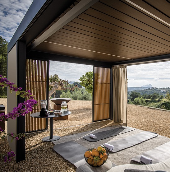 Pergola bioclimatique - paysagiste pisciniste Vendôme Blois Orléans